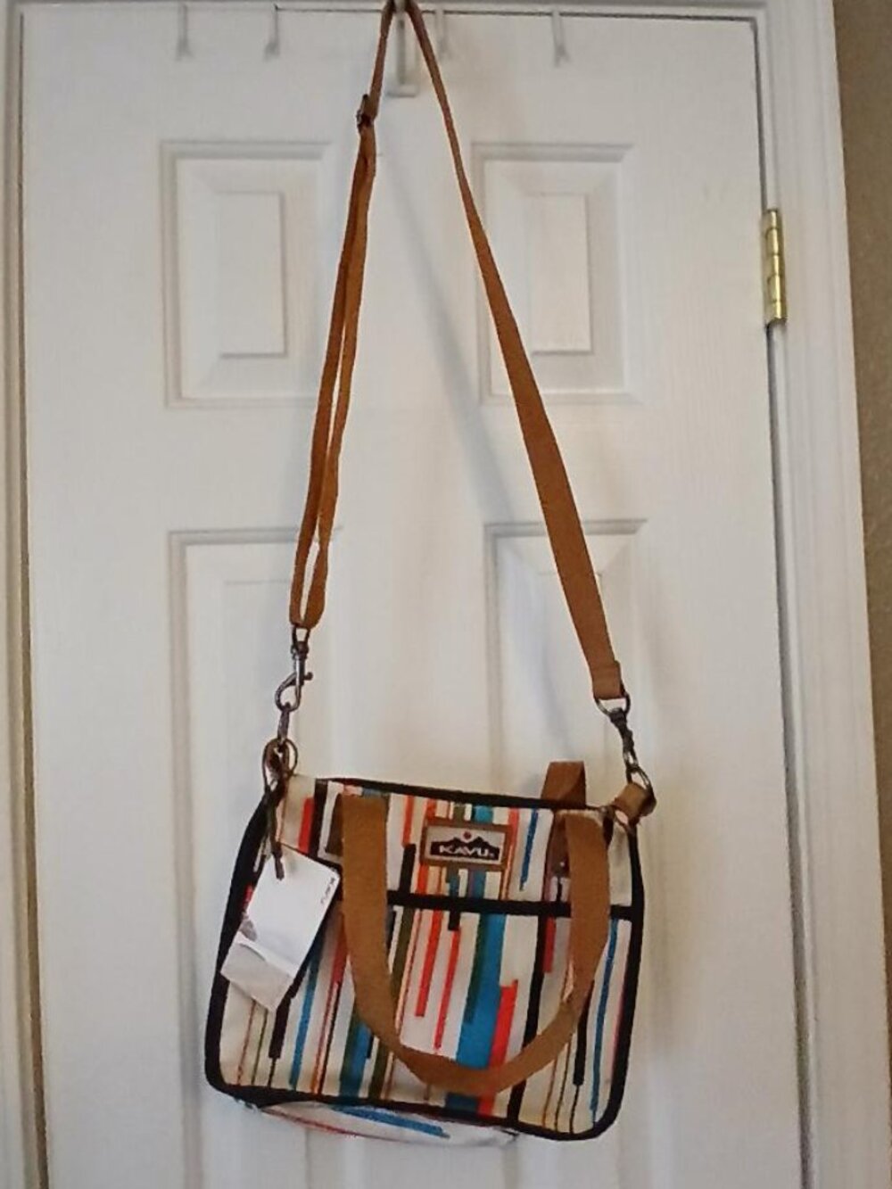 KAVU